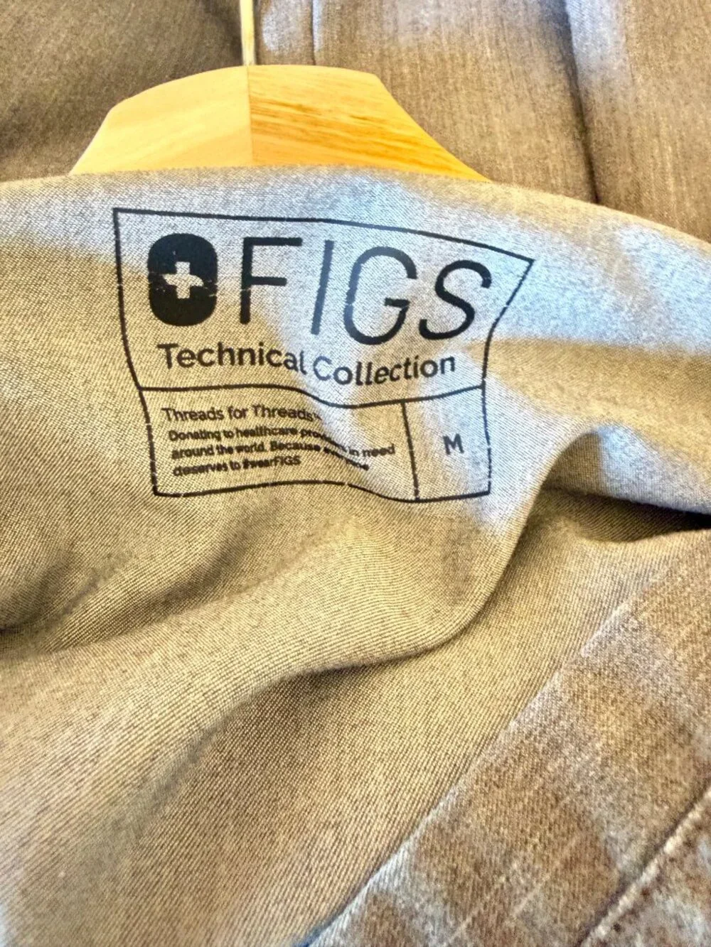Figs Technical Collection Scrub Set - Size M - Picture 4 of 10